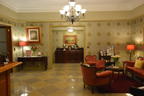 Bli Bli House Luxury Accommodation - Accommodation Gold Coast 4