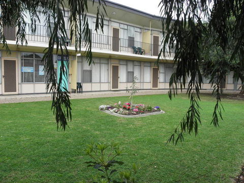 Capri Lodge Apartments - Accommodation Gold Coast 0