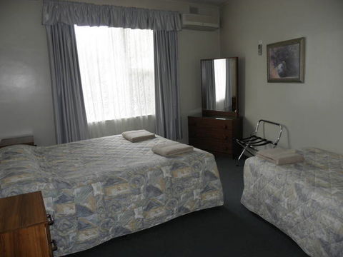 Capri Lodge Apartments - Accommodation Gold Coast 6