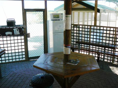 Ceduna Shelly Beach Caravan Park - Gold Coast 4U 5