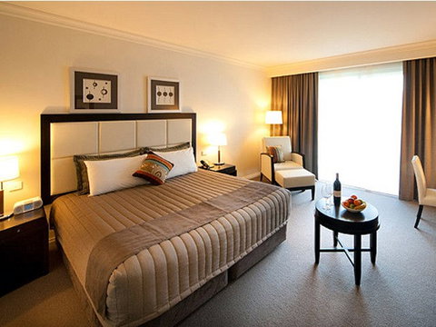 Century Inn - Accommodation Gold Coast 2