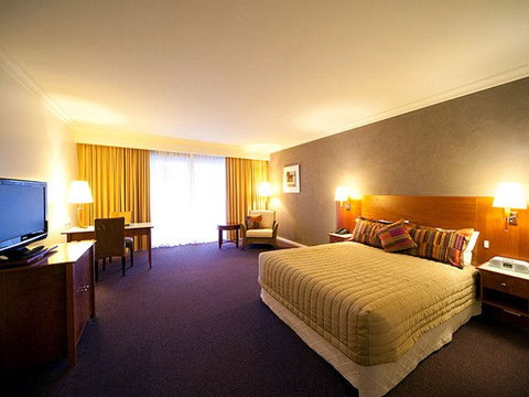 Century Inn - Accommodation Gold Coast 3