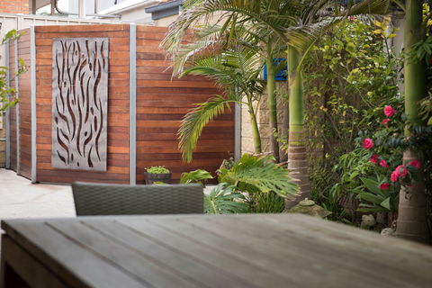 Motel On A Beckett - Accommodation Gold Coast 6