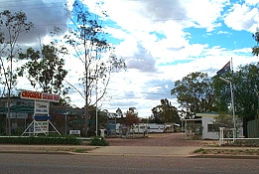 Crocodile Caravan  & Camping Park - Gold Coast 4U 4