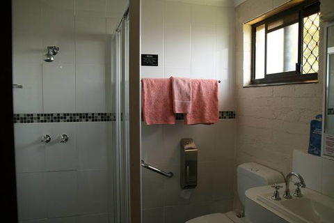 Forest Lodge Motor Inn & Restaurant - Accommodation Gold Coast 2