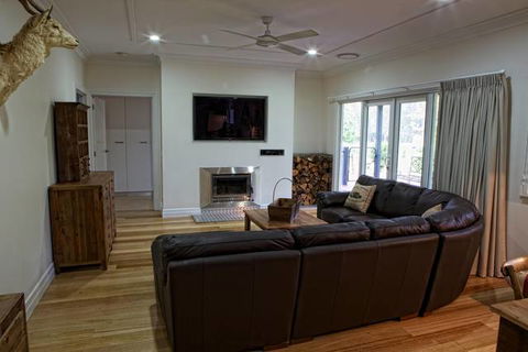 G G's By The River - Accommodation Gold Coast 0