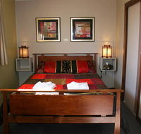 Golden Embers Apartments and B  B - 1 Gold Coast