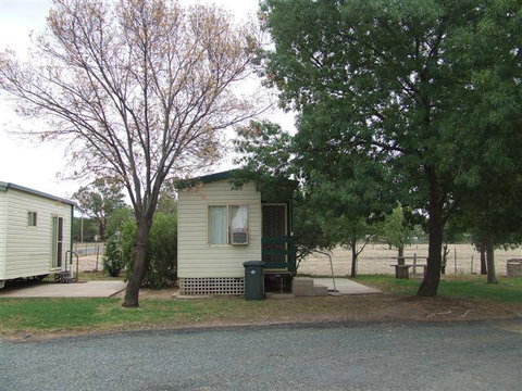 Grenfell Caravan Park - Accommodation Gold Coast 0