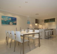 Hamilton Island Private Apartment - Poinciana - Accommodation Gold Coast
