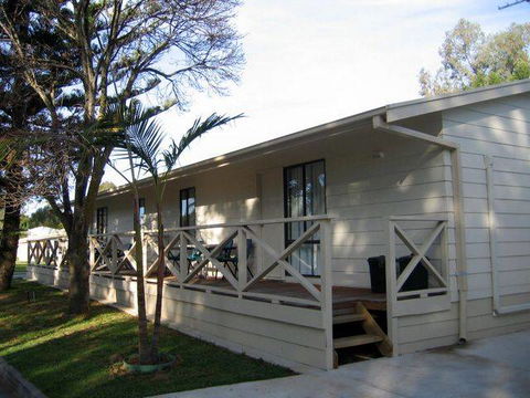 Highway 1 Caravan & Tourist Park - Accommodation Gold Coast 1
