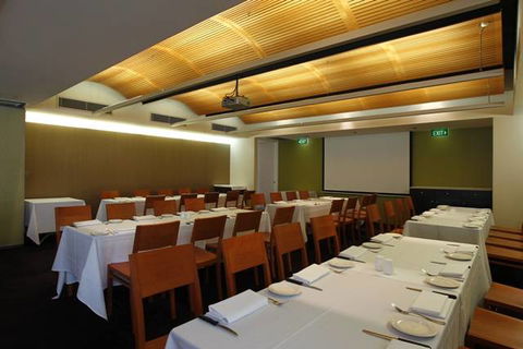 Ibis Styles Sydney Lansvale - Accommodation Gold Coast 1