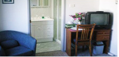 Lakeside Homestay - Gold Coast 4U 1