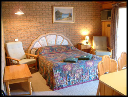 Lightning Ridge Outback Resort & Caravan Park - Accommodation Gold Coast 2