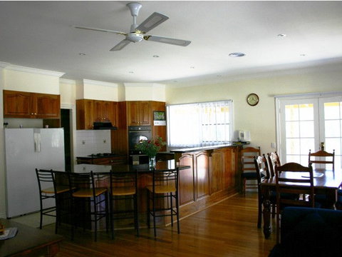 Murrindindi Executive Retreat - Accommodation Gold Coast 2