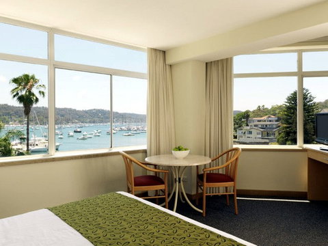 Newport Mirage Hotel - Accommodation Gold Coast 0