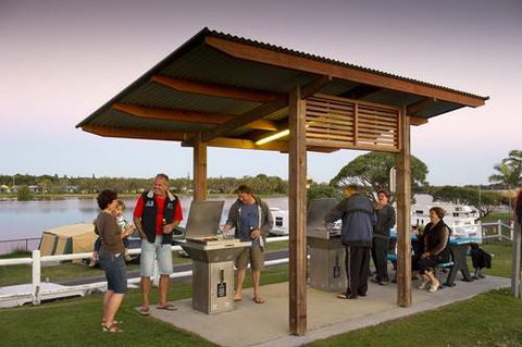 North Coast Holiday Parks Shaws Bay - Accommodation Gold Coast 2