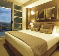 Oaks Embassy Hotel - Accommodation Gold Coast
