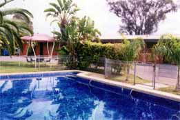 Overlander Hotel Motel - Gold Coast 4U 0