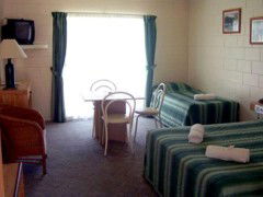 Park Hotel Motel - Accommodation Gold Coast 2