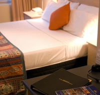 Park Squire Motor Inn  Serviced Apartments - Gold Coast 4U