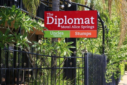 Diplomat Motel - Accommodation Gold Coast 4