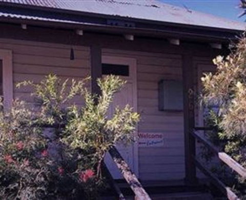 Bottlebrush Backpackers - Accommodation Gold Coast 1