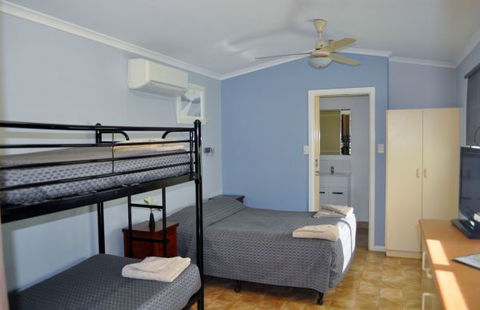 Daly Waters Historic Pub - Accommodation Gold Coast 9