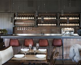 Polperro Winery Luxury Accommodation - Gold Coast 4U 3