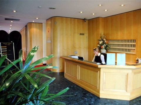 Sandown Regency & Serviced Apartments - Accommodation Gold Coast 1