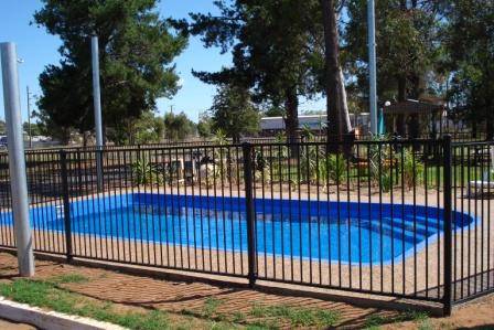 Silver Oaks Motel - Accommodation Gold Coast 0