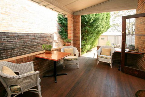 The Bank Guesthouse - Accommodation Gold Coast 7