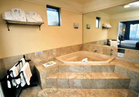 The Clifton Motel And Grittleton Lodge - Accommodation Gold Coast 6