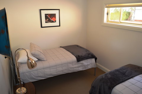 The Falls Retreat - Accommodation Gold Coast 5