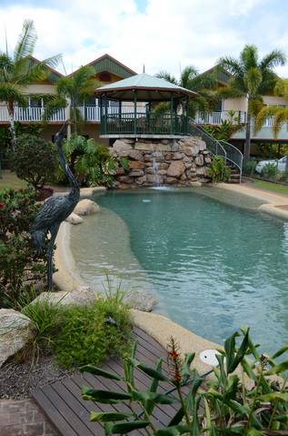 Tinaroo Lake Resort - Holiday Apartments - Accommodation Gold Coast 2
