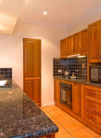 Tinaroo Lake Resort - Holiday Apartments - Accommodation Gold Coast 7