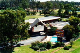 Tooleybuc Club Motor Inn - Accommodation Gold Coast 0