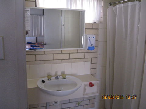 Tropical Gateway Motor Inn - Accommodation Gold Coast 1