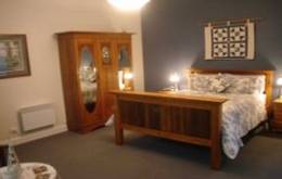 Walton House B&B - Accommodation Gold Coast 1