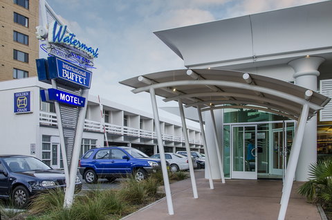 Watermark Glenelg - Accommodation Gold Coast 1