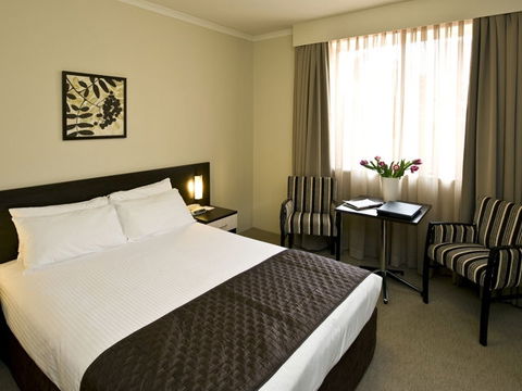Wesley Lodge - Accommodation Gold Coast 0