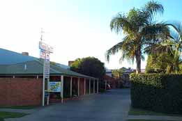 Yambil Inn Motel - Accommodation Gold Coast 0