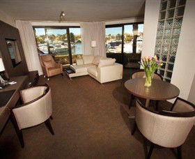 Pier 21 Apartment Hotel - Accommodation Gold Coast 0