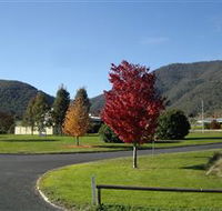 Talbingo Country Club - Gold Coast 4U
