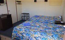 Bluey Motel - Lightning Ridge - Gold Coast 4U 1