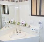 Hilltops Retreat Motor Inn - Young - Accommodation Gold Coast