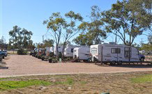 Lightning Ridge Outback Resort And Caravan Park - Lightning Ridge - 1 Gold Coast 1