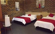 Squatters Homestead Motel - Casino - Accommodation Gold Coast 3