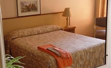The Commercial Hotel Tumut - Tumut - Accommodation Gold Coast 0