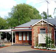 Amble In Self Contained Accommodation - Garden Retreat B  B - Accommodation Gold Coast
