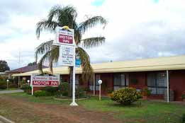 Country Roads Motor Inn - Gold Coast 4U 0